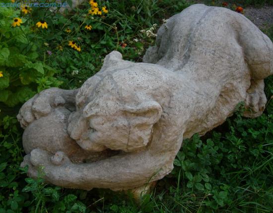 Садовая скульптура пантеры фото